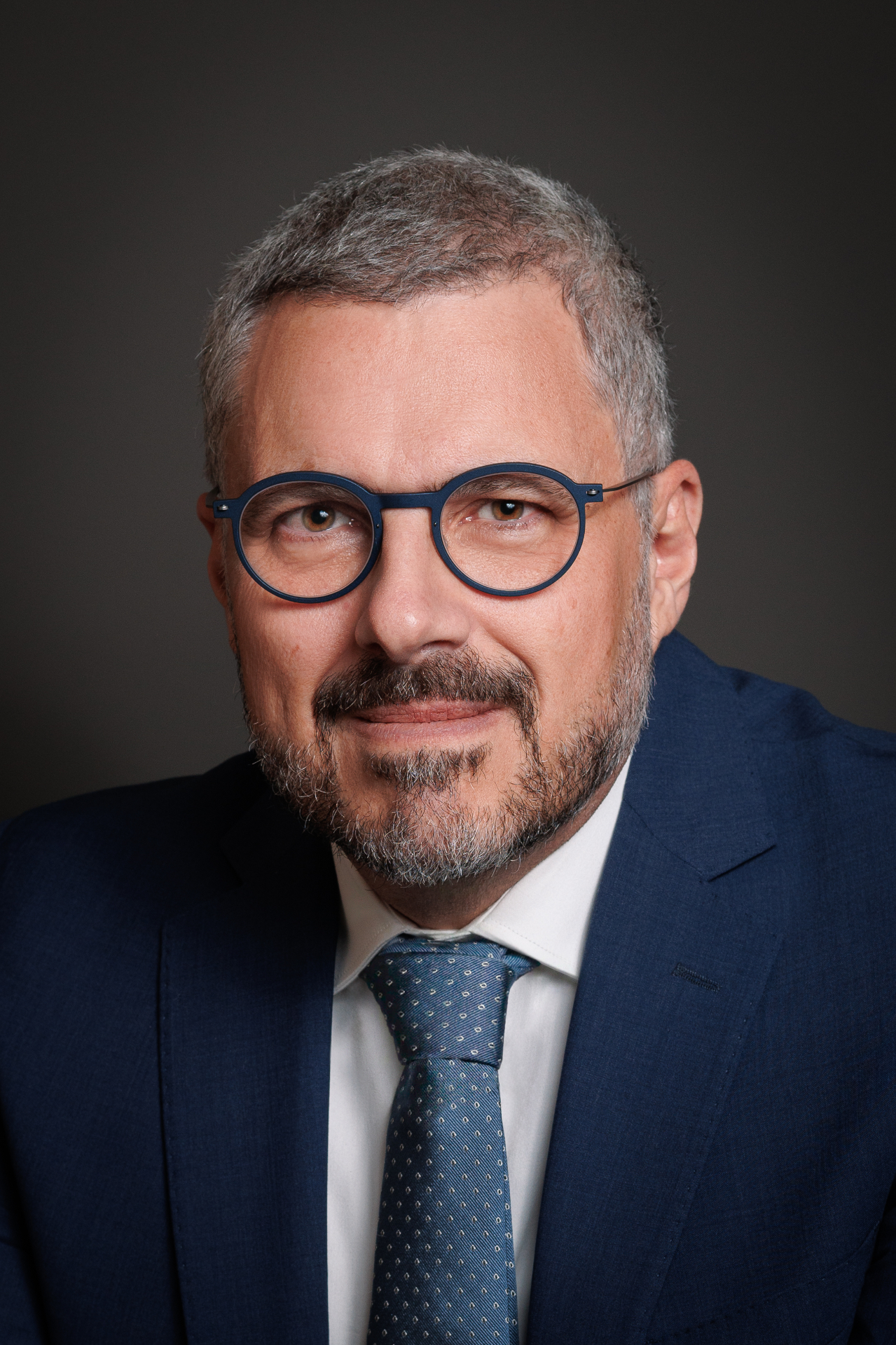 Dr. Antonio Cury
